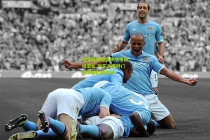 搜狐体育|维尼修斯精准传中引防线混乱 阿尔瓦赛特门线惊魂险酿失球